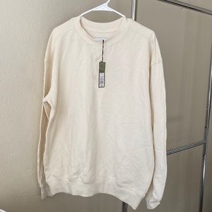 Relaxed white sand color crewneck